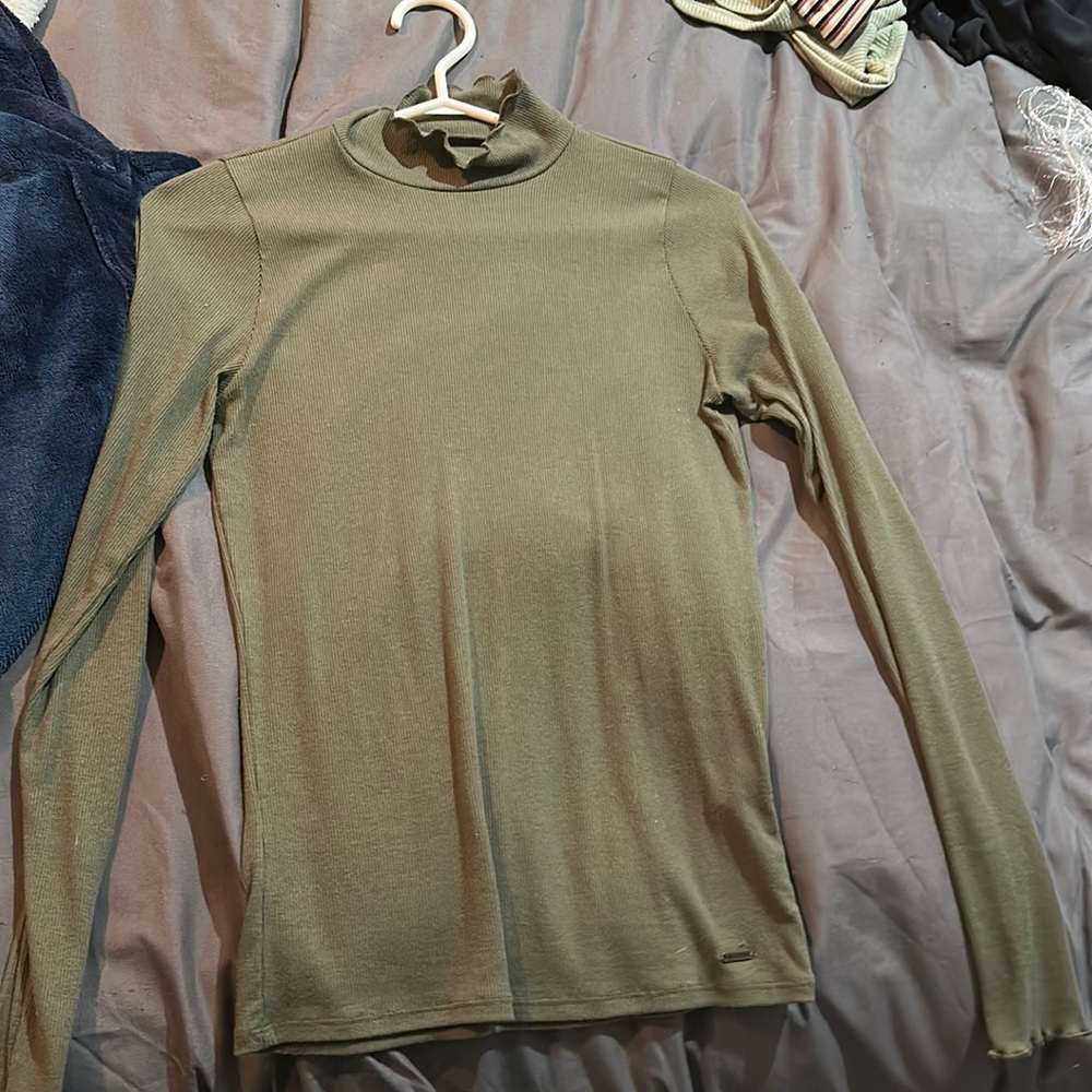 turtle neck